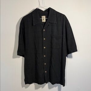 Jamaica Jaxx | Black Short Sleeve Button-Down Shirt |M